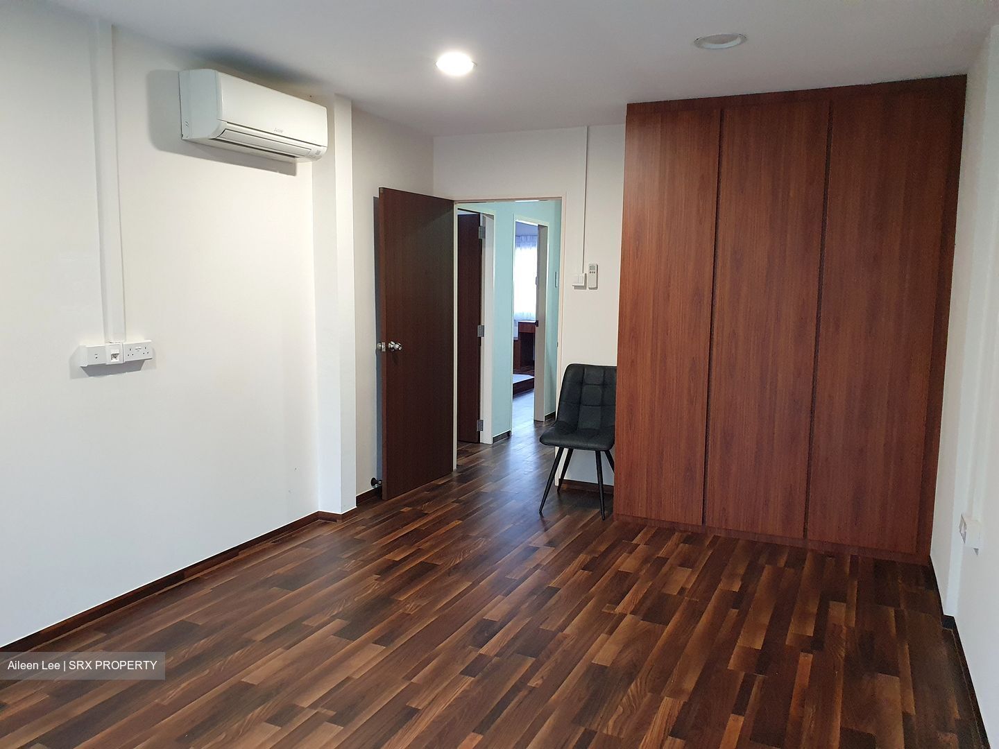 Jalan Dermawan (D23), Terrace #411194571